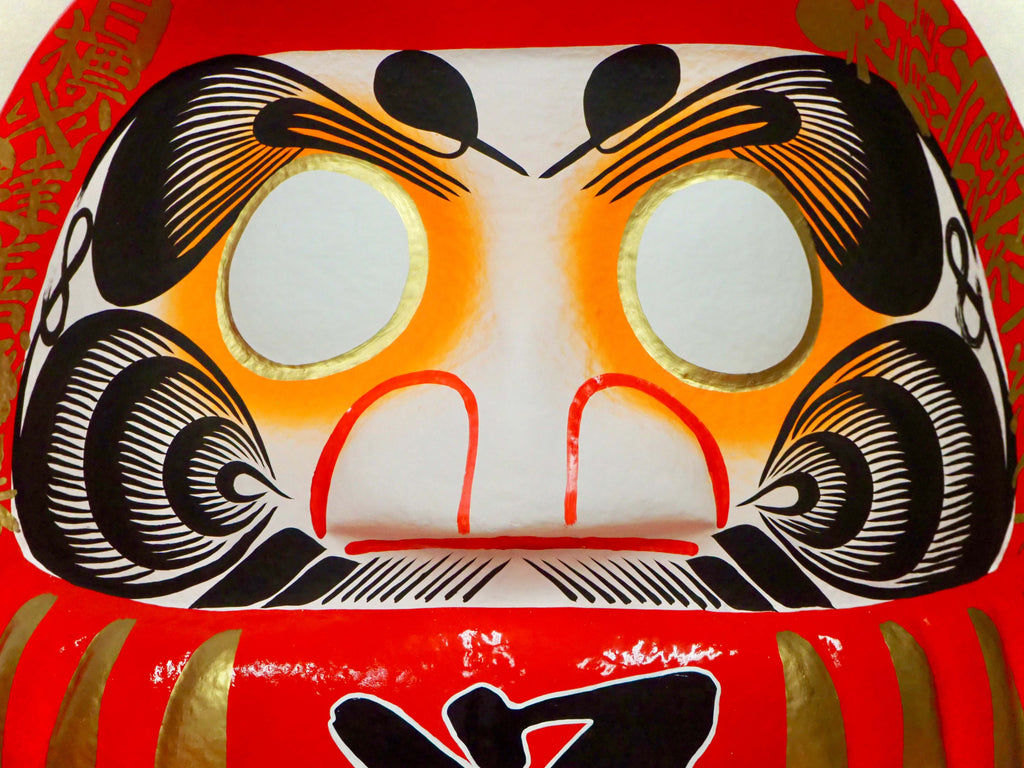 だるまの目は左右どっちから？目入れ後の取扱い方まで徹底解説